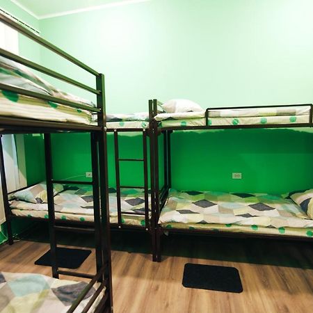 Hostel “Lime” Ивано-Франкивск Екстериор снимка