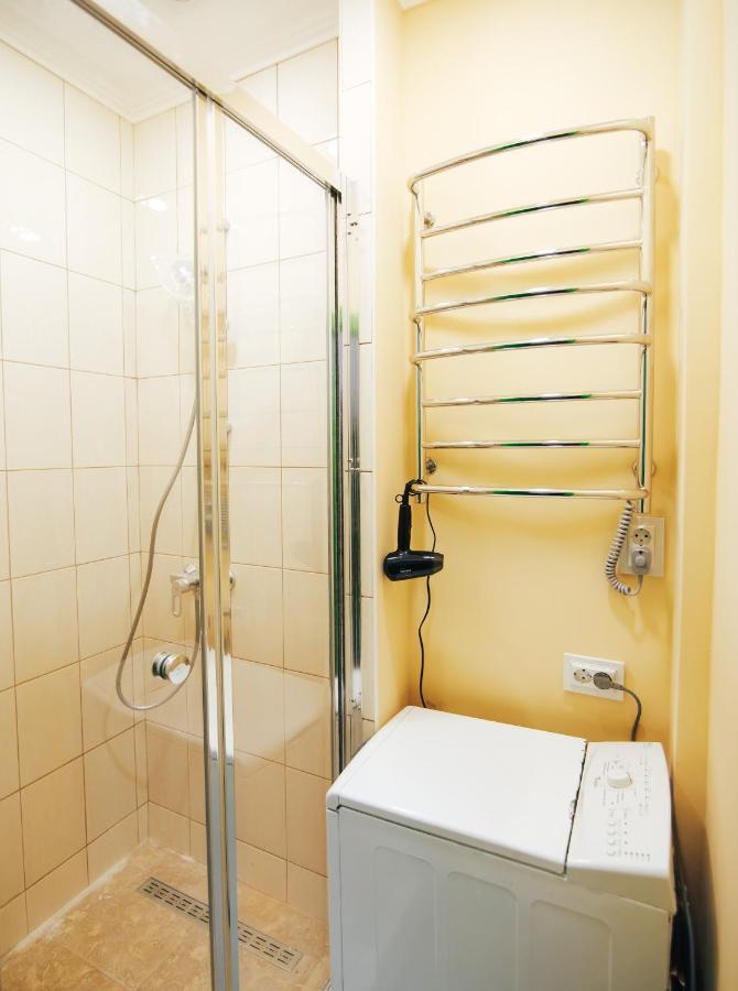 Hostel “Lime” Ивано-Франкивск Екстериор снимка